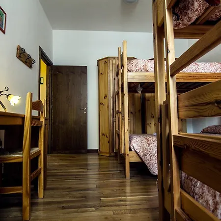 Il Camoscio Mountain & Bike 호스텔 Rovere (Abruzzo)
